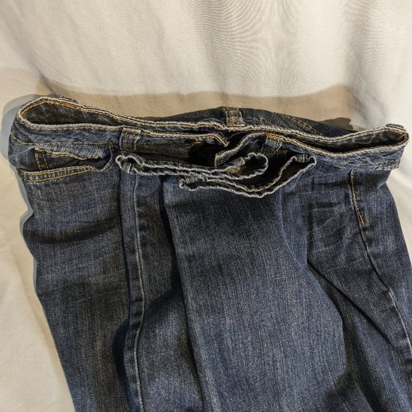 Miley Cyrus Max Azria Jeans size 3 EUC! - Picture 8 of 15